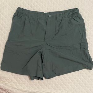 Columbia Military Green Cargo Shorts